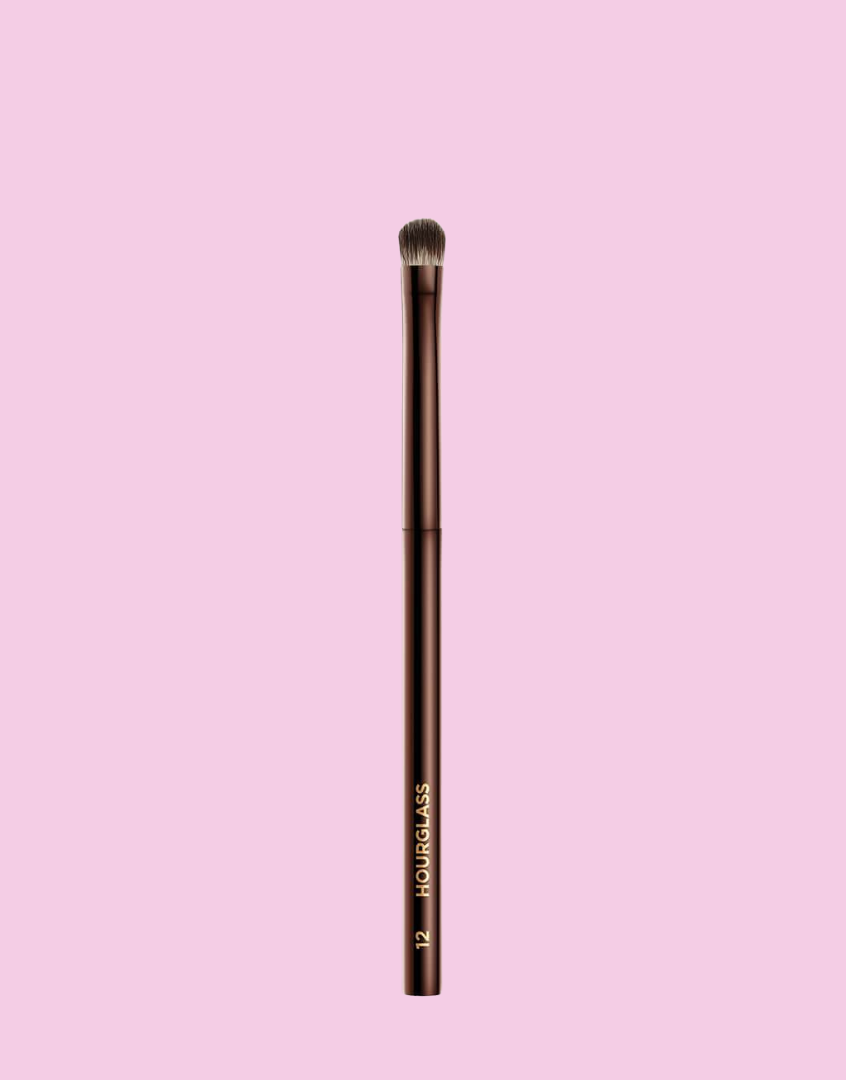 Nº 12 Beveled Shadow Brush